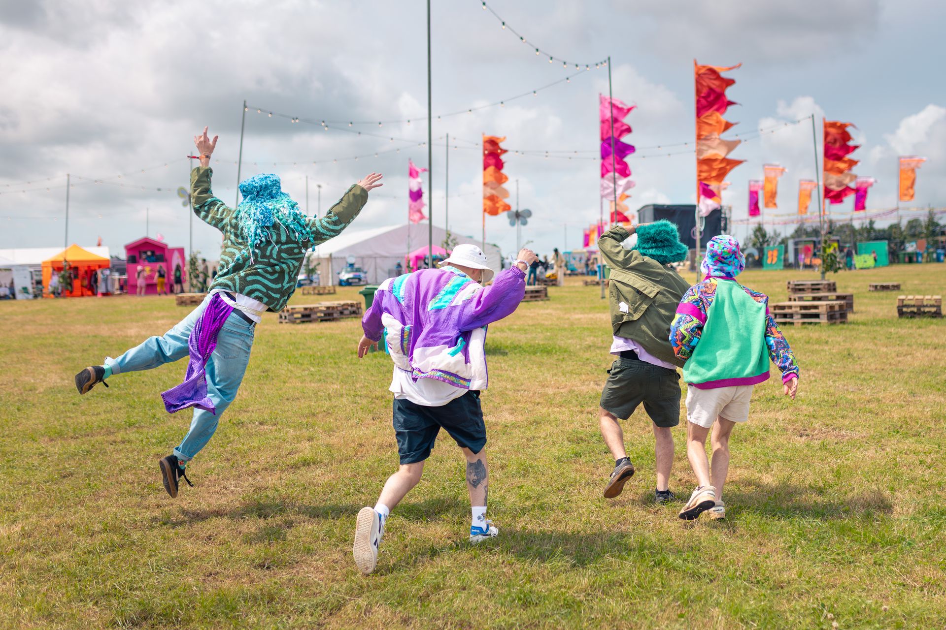 Pobl yn Westival, 2025, Sir Benfro
