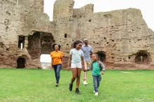 Rhuddlan Castle, Sir Ddinbych.