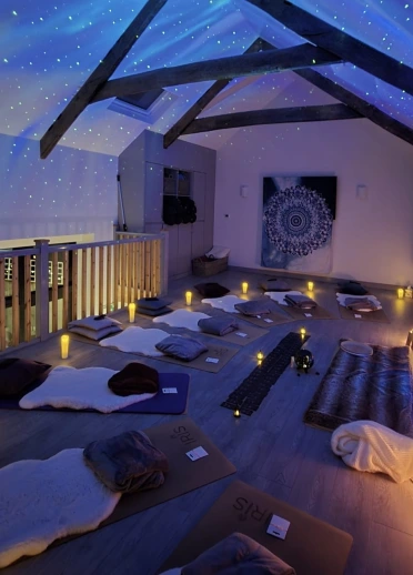 Stables Wellbeing Retreat, Llandeilo