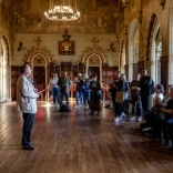 Grŵp Tywys yng Nghastell Caerdydd